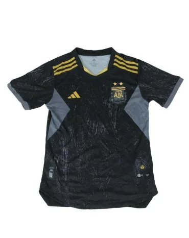 CAMISETA DE FÚTBOL SELECCIÓN ARGENTINA ADIDAS NEGRA