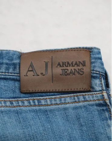 8446000007076-201.jpg